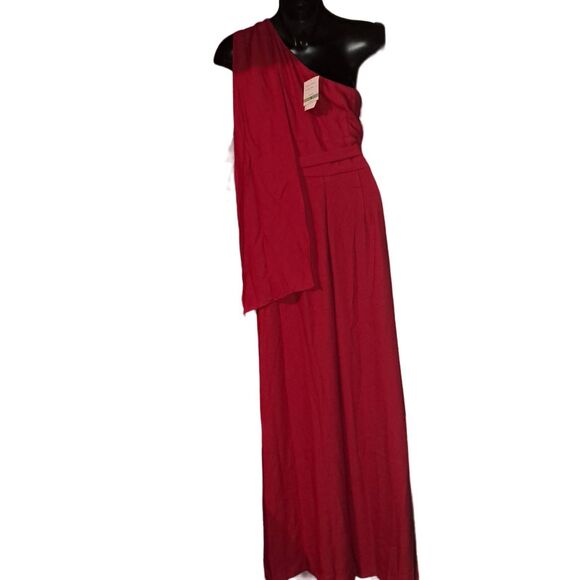 SALE!! NWT-BEAUTIFUL SASSY RED Off the Shoulder Melonie SZ 6-8 Pantsuit - Picture 6 of 9